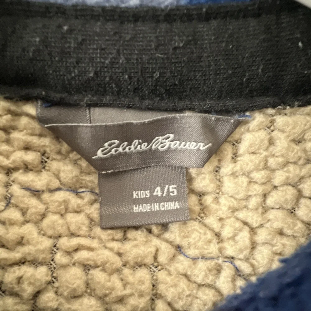 Fall bundle Eddie Bauer Kids Shacket Jacket 4/5 Blue White and shirt 3T